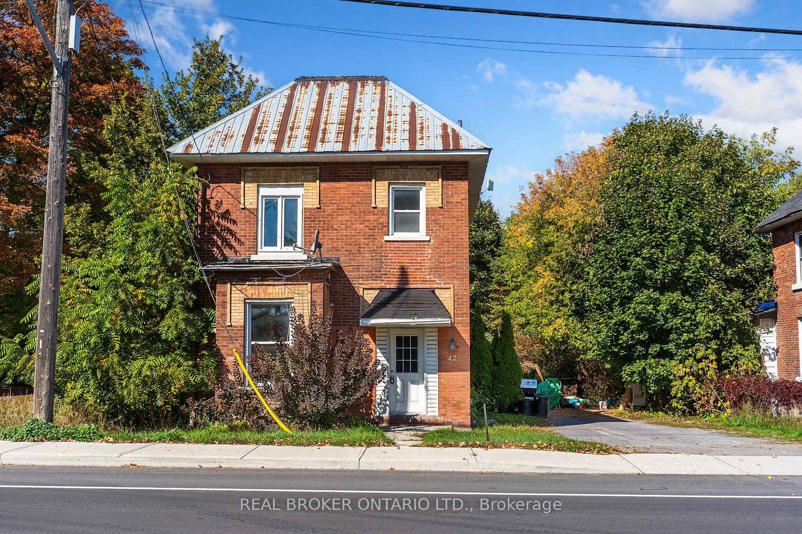 42-daniel-street-n-arnprior-ontario-x12455227