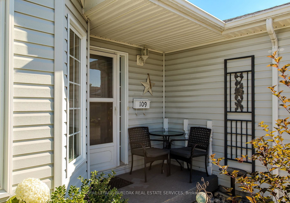 109-emerald-court-hamilton-ontario-x12455230