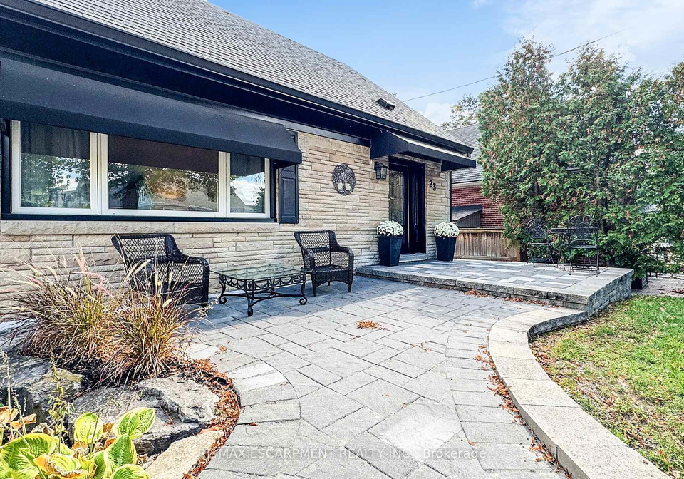 23-sylvia-crescent-hamilton-ontario-x12455278