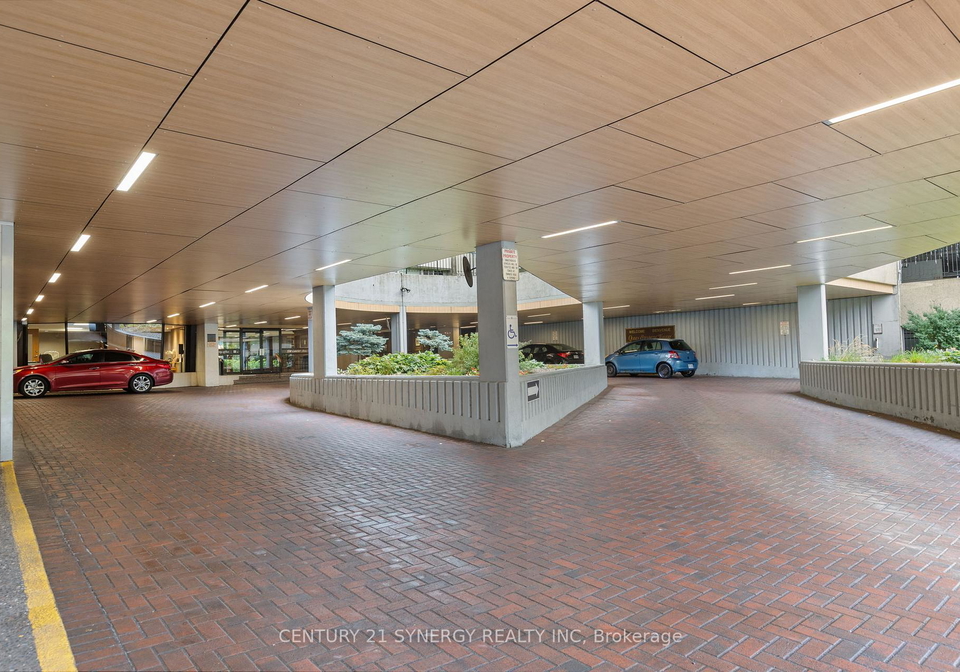 530-laurier-avenue-w-ottawa-ontario-x12455393