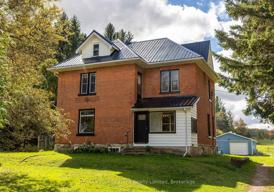 734316-west-back-line-road-grey-highlands-ontario-x12455416