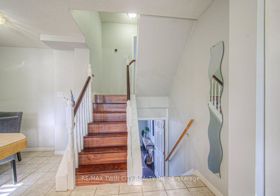 211-veronica-drive-kitchener-ontario-x12455428