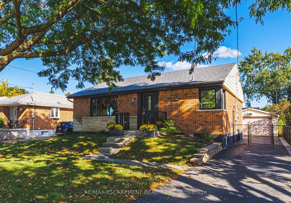 204-fernwood-boulevard-hamilton-ontario-x12455444