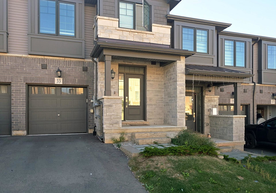 33-hollywood-court-cambridge-ontario-x12455626