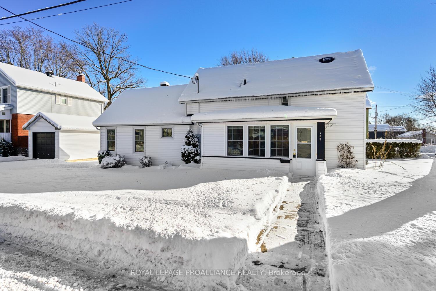 189-e-james-street-e-brockville-ontario-x12455734