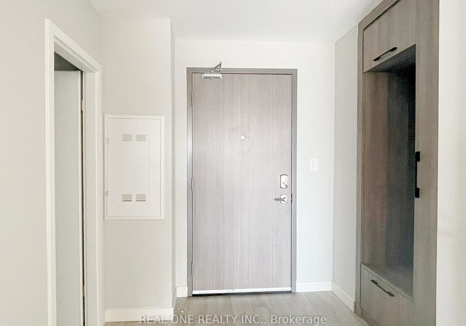 20-george-street-hamilton-ontario-x12455743