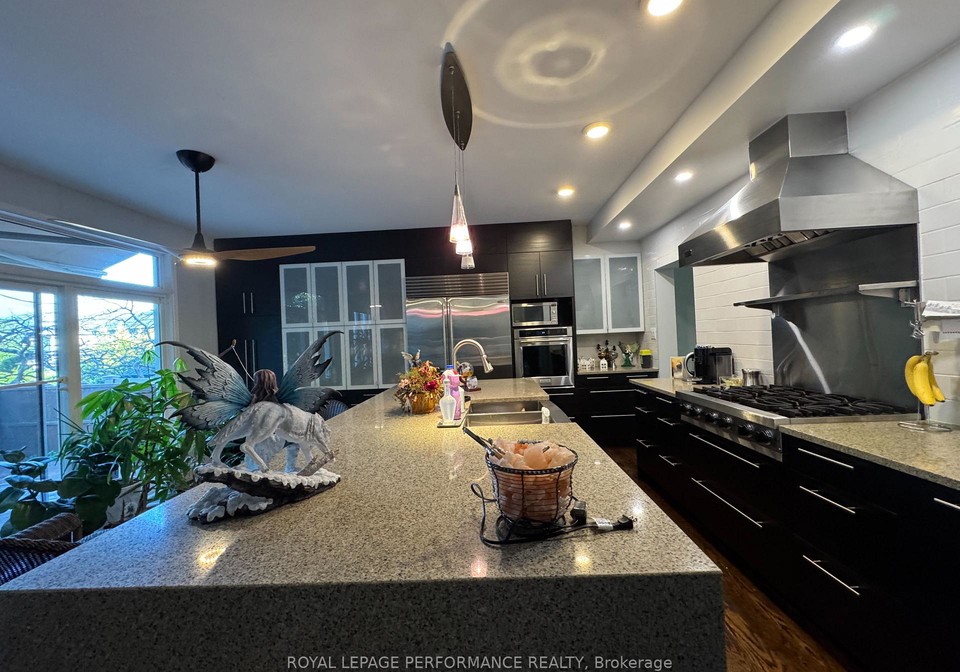 164-copperwood-street-ottawa-ontario-x12455811