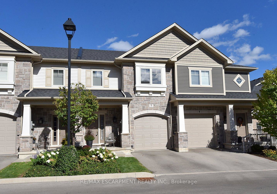 40-hamilton-street-s-hamilton-ontario-x12455997