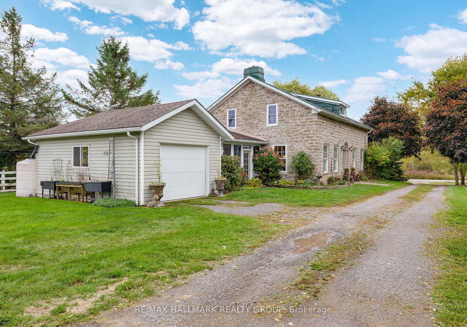 5952-bains-road-elizabethtown-kitley-ontario-x12456007