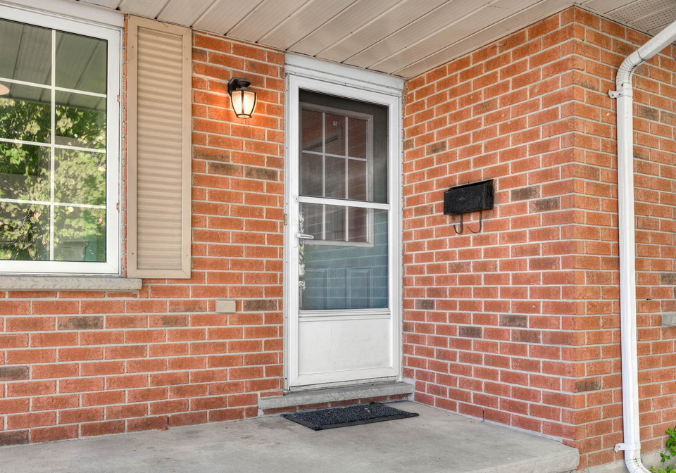 119-keewatin-avenue-kitchener-ontario-x12456043