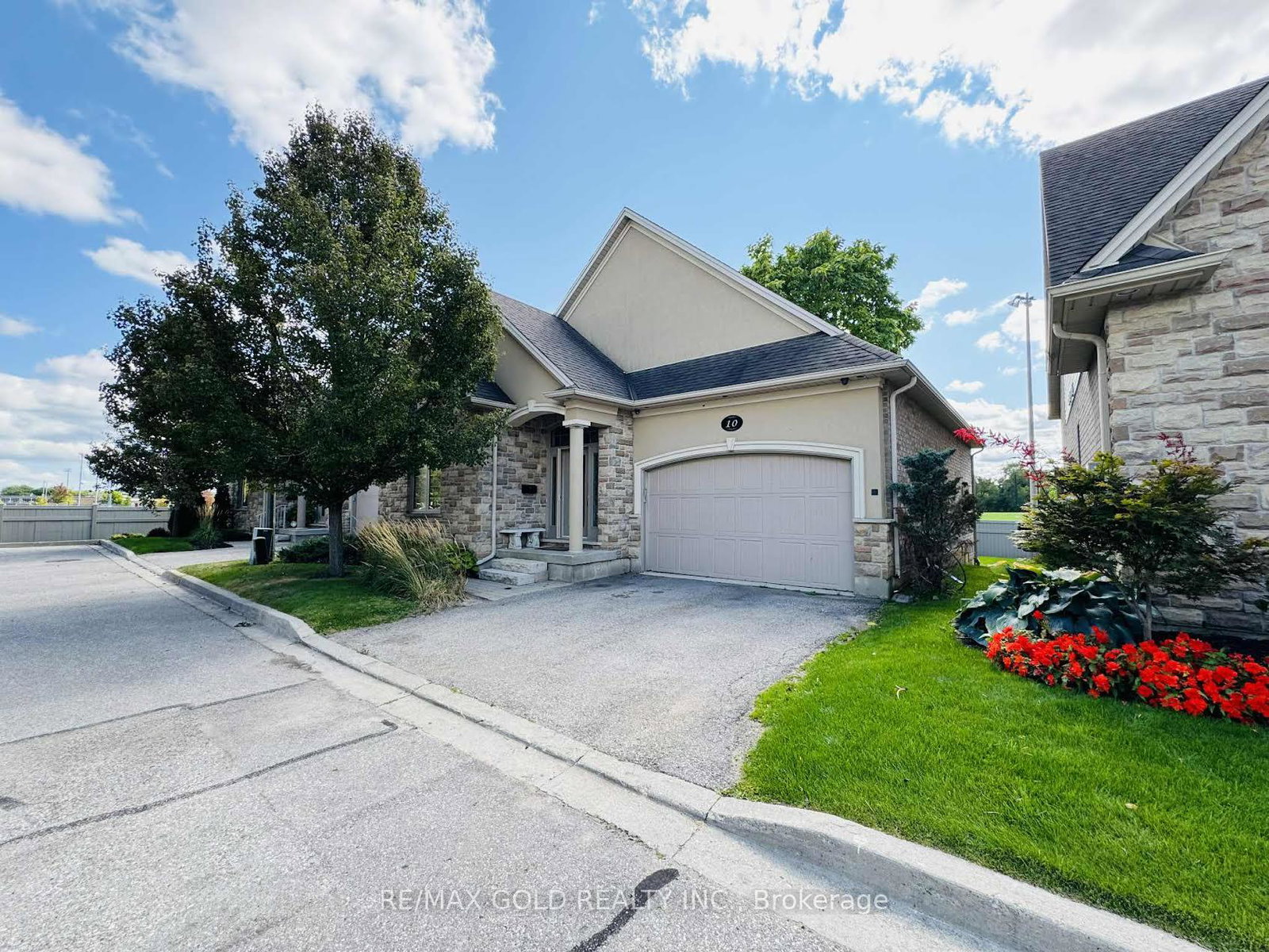 68-fairview-drive-brantford-ontario-x12456081