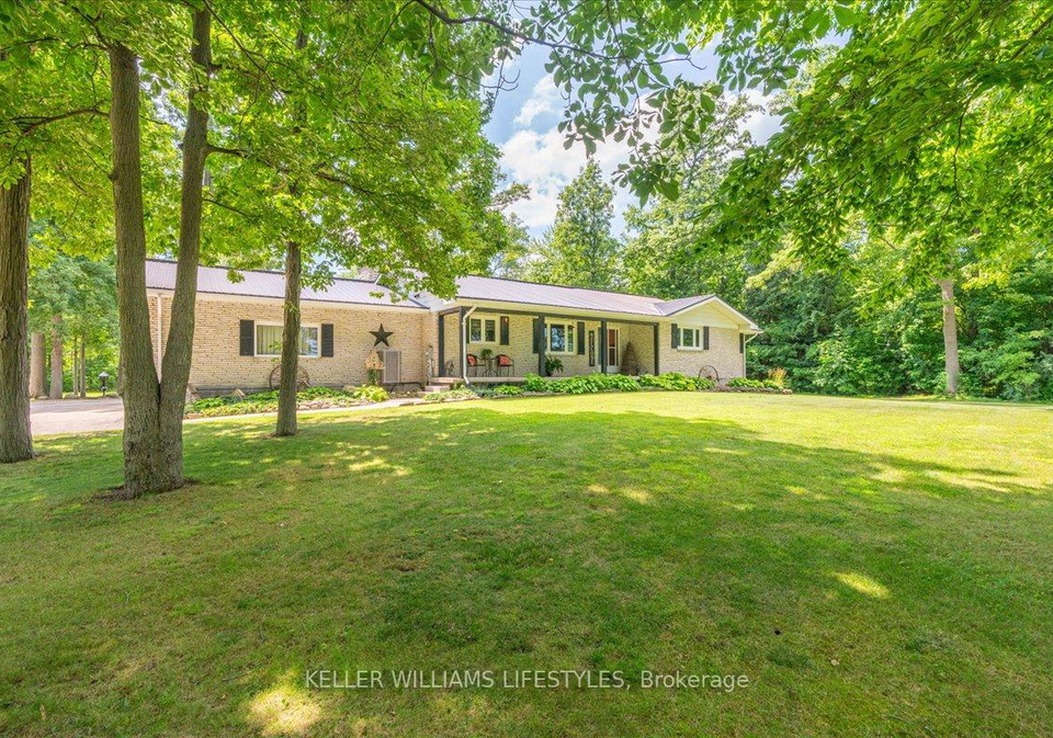 6545-thomson-line-lambton-shores-ontario-x12456181