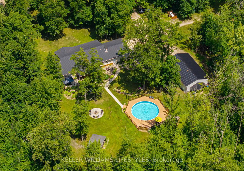 6545-thomson-line-lambton-shores-ontario-x12456181