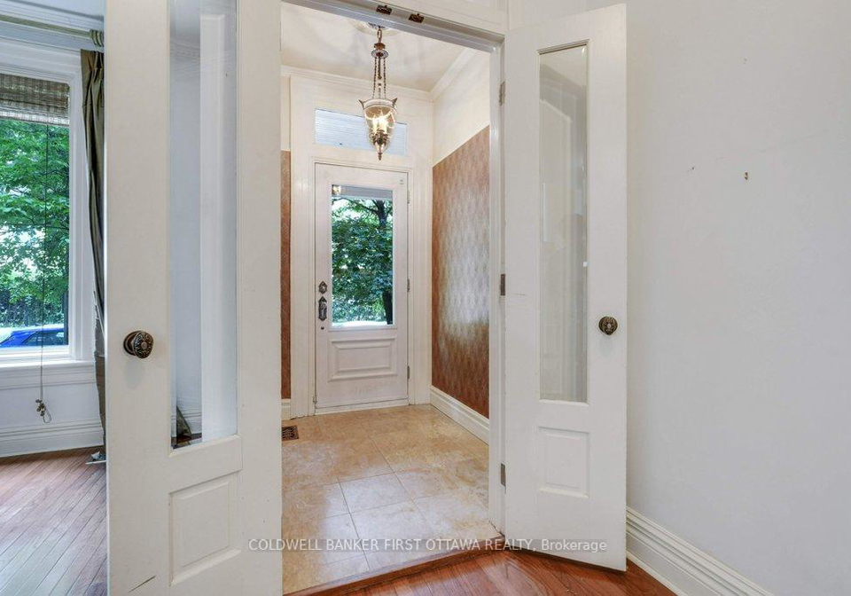 543-besserer-street-ottawa-ontario-x12456394