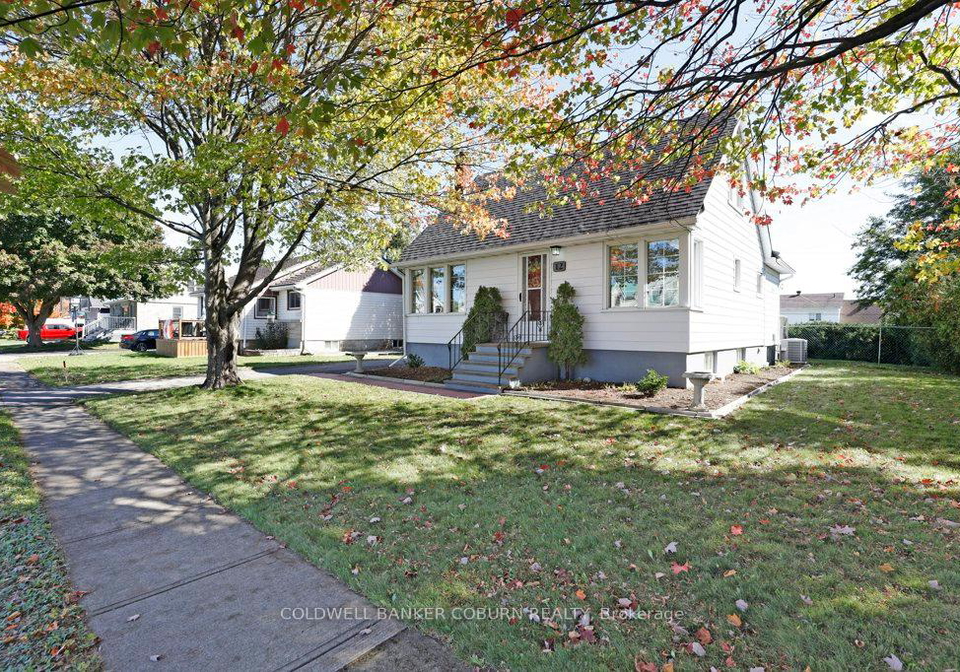 12-maple-avenue-south-dundas-ontario-x12456423