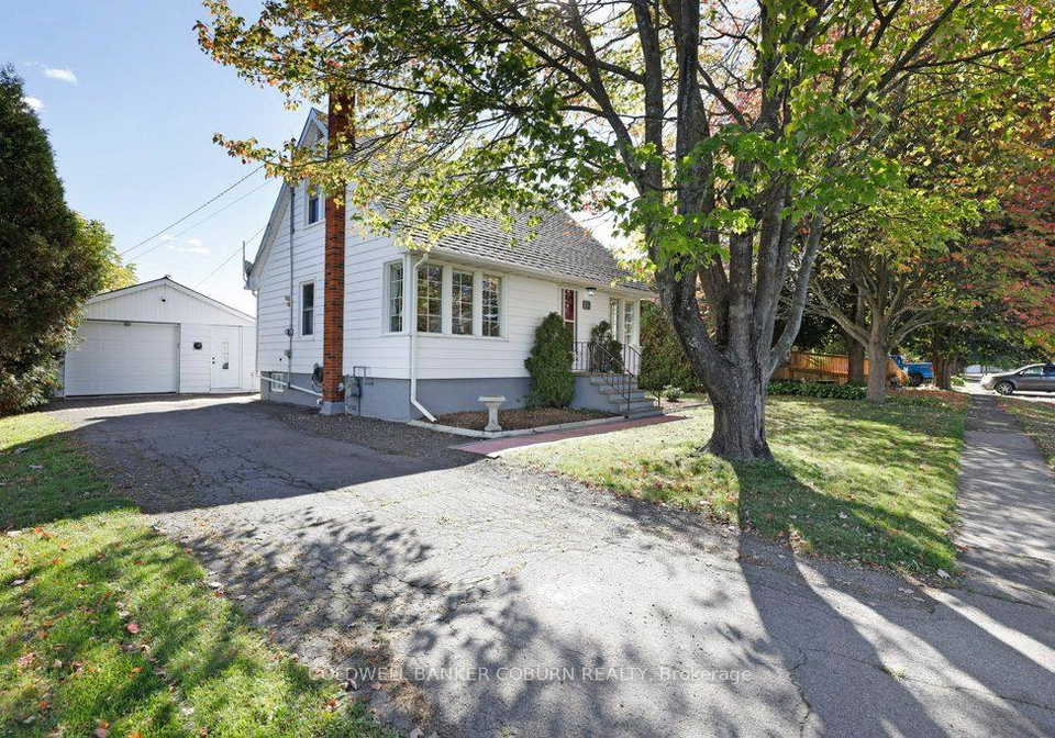 12-maple-avenue-south-dundas-ontario-x12456423