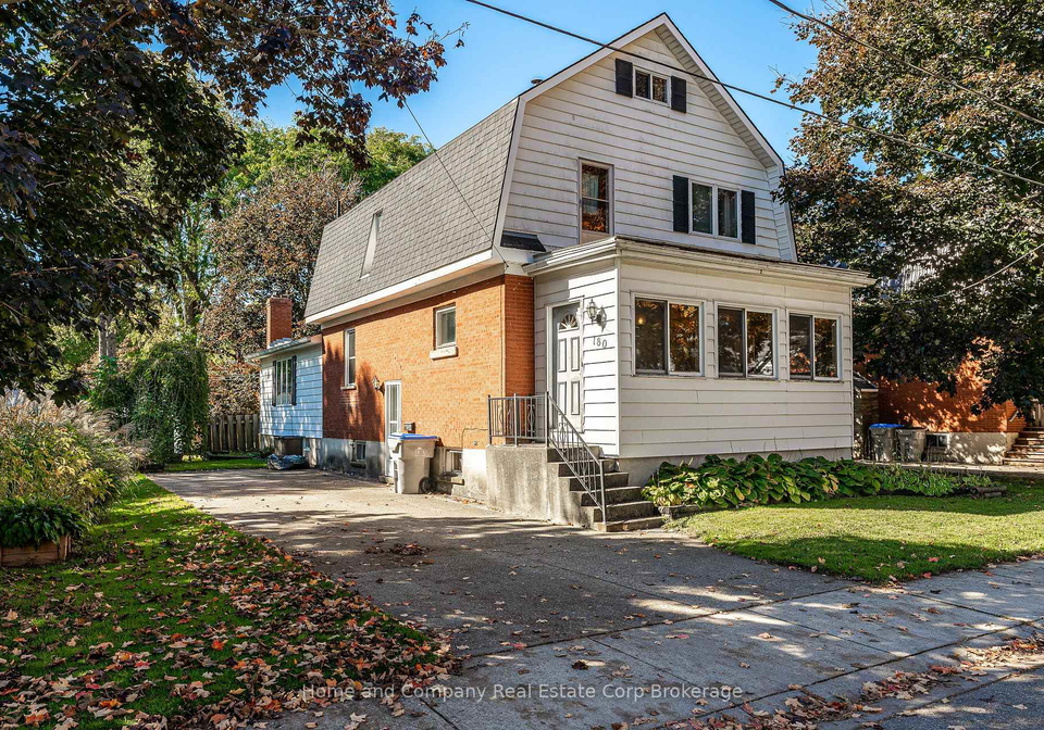 180-trafalgar-street-west-perth-ontario-x12456781