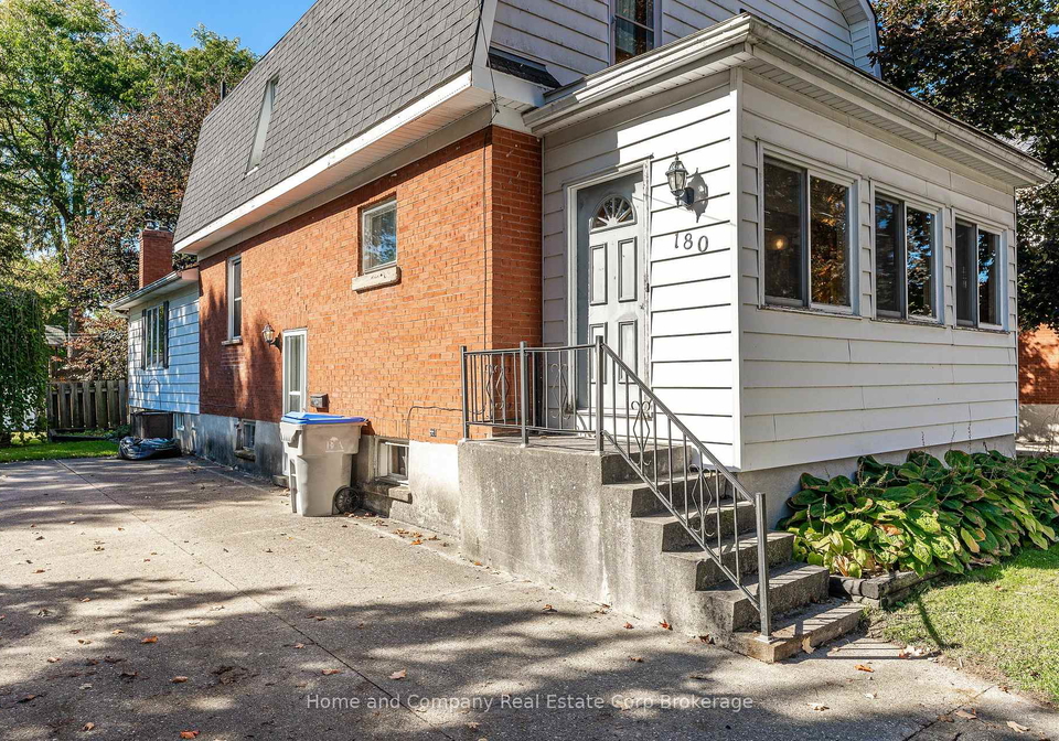 180-trafalgar-street-west-perth-ontario-x12456781