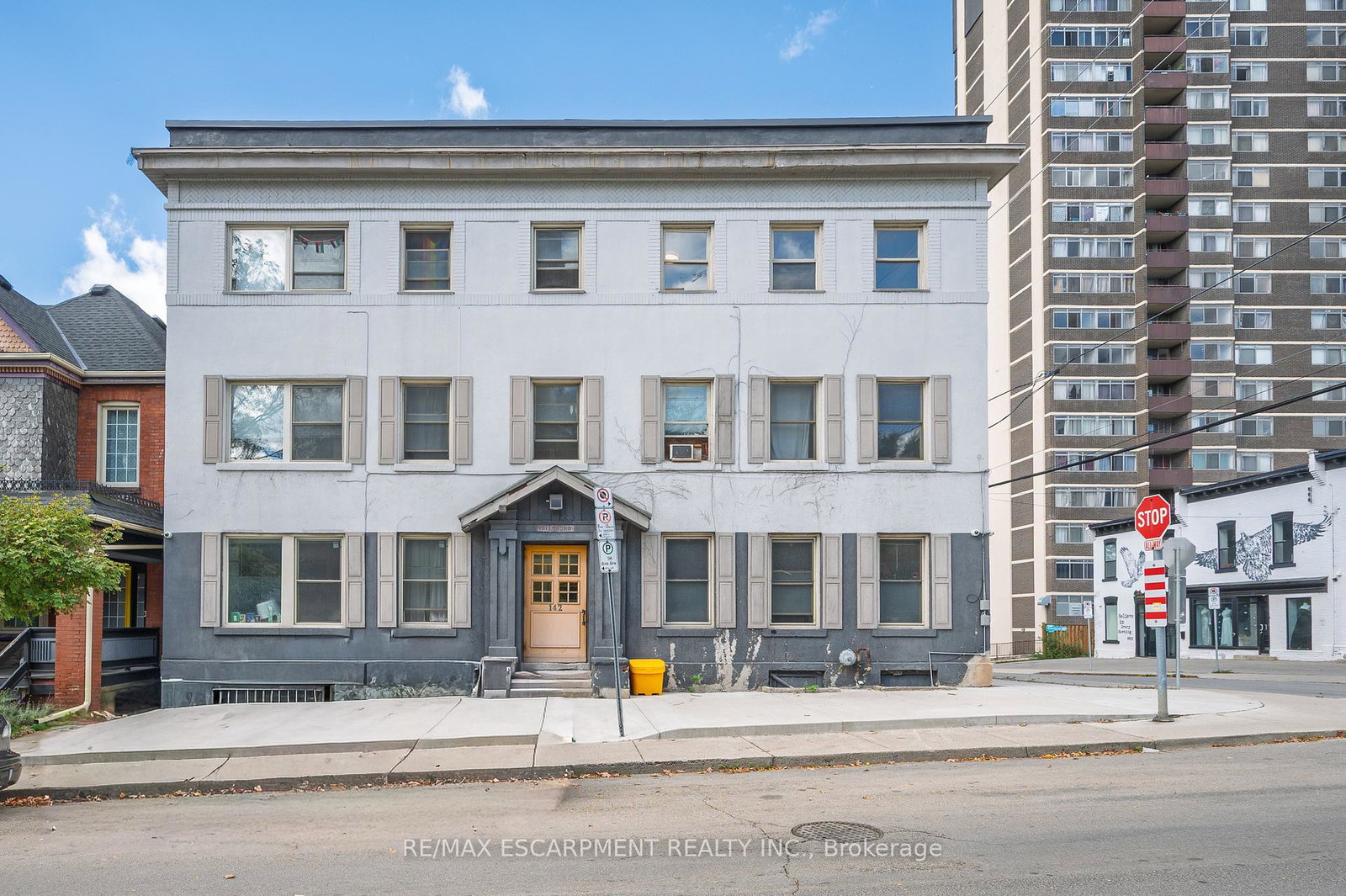 142-caroline-street-s-hamilton-ontario-x12456907