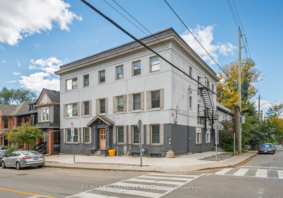 142-caroline-street-s-hamilton-ontario-x12456907