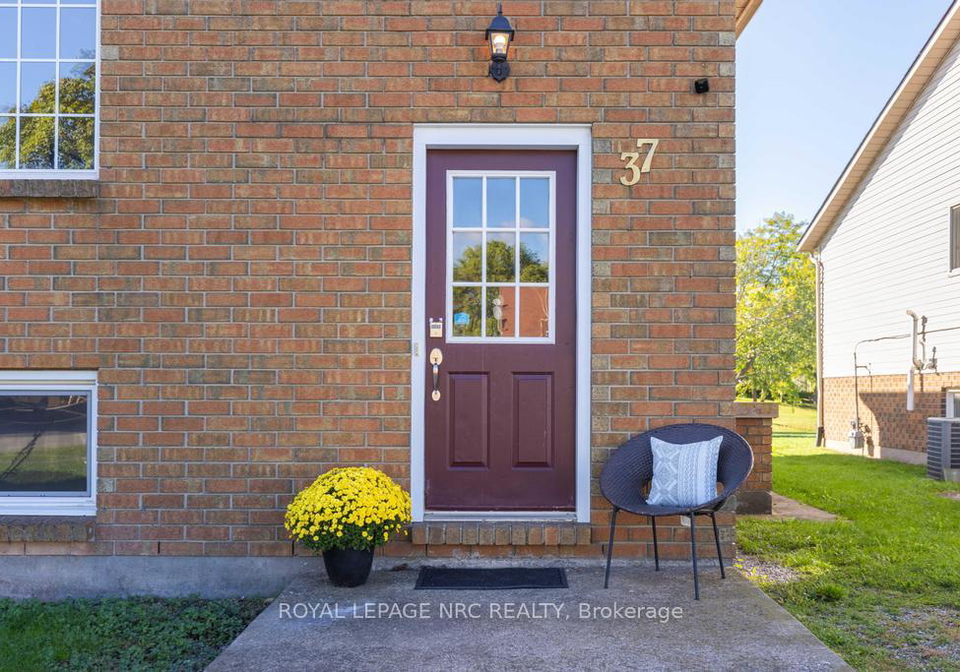 37-woodland-drive-welland-ontario-x12456973