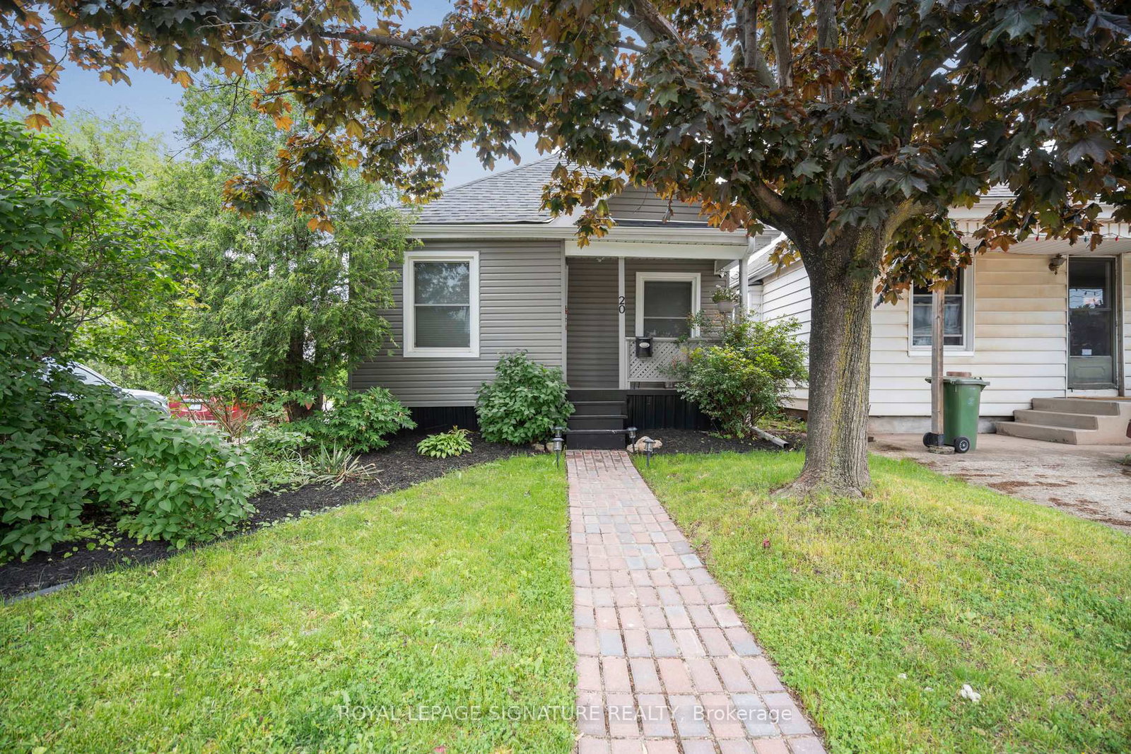 20-robins-avenue-hamilton-ontario-x12457254