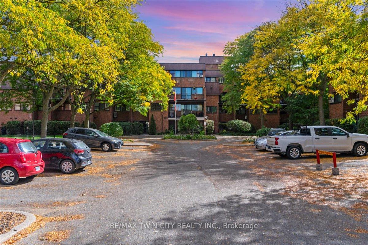 36-hayhurst-road-brantford-ontario-x12457372