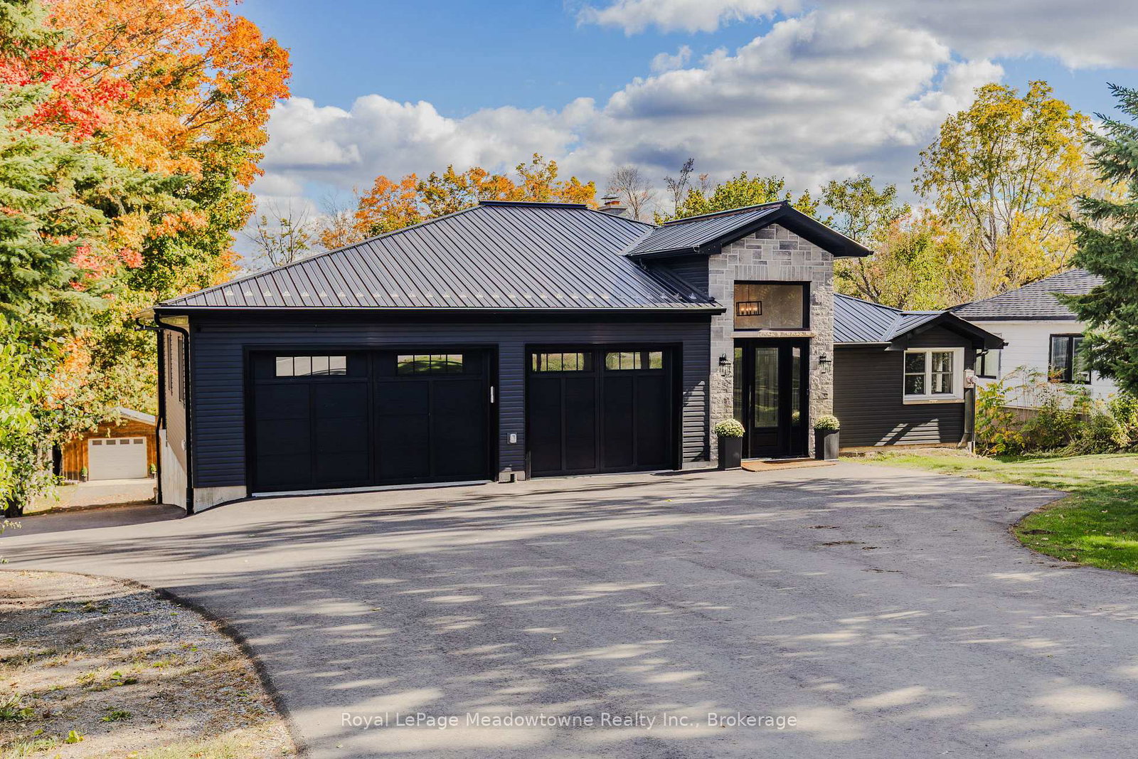 2632-lakefield-road-selwyn-ontario-x12457619