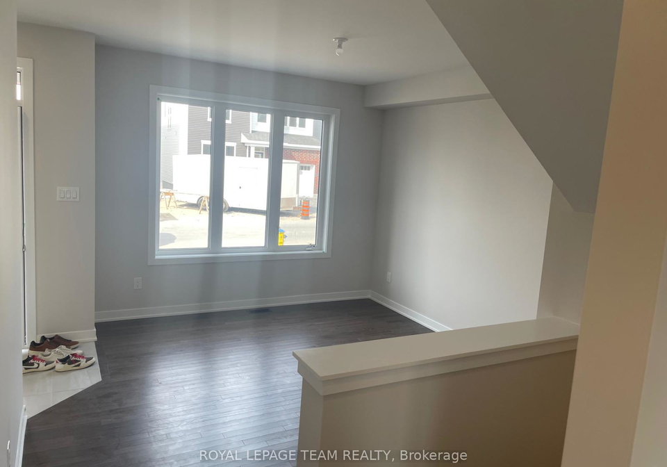 724-eminence-street-ottawa-ontario-x12457857