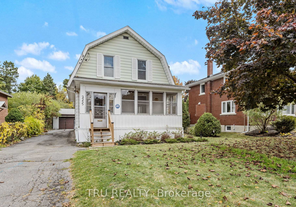 2235-webster-avenue-ottawa-ontario-x12458034