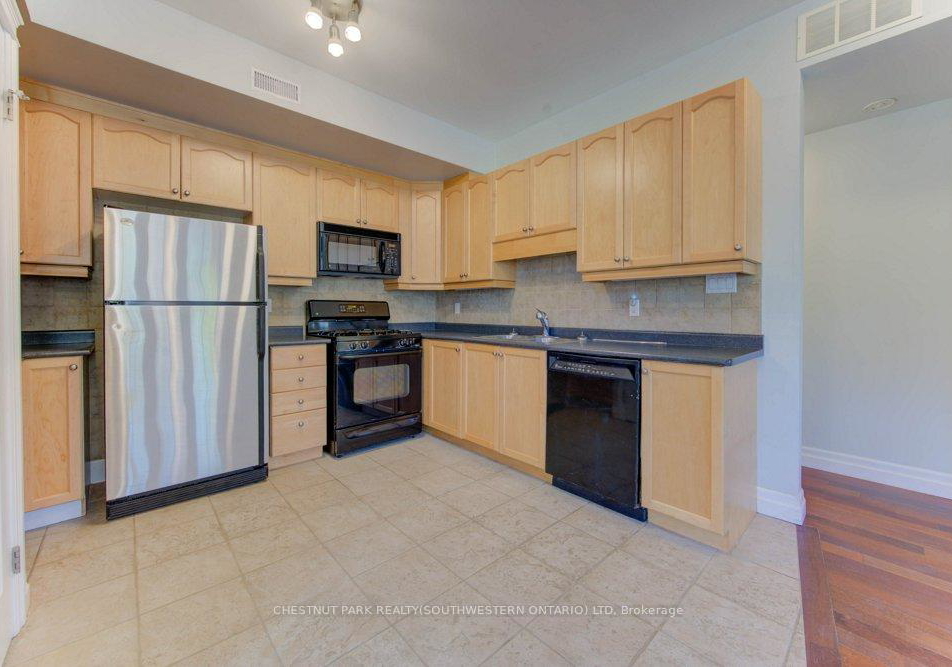 555-king-street-e-kitchener-ontario-x12458104