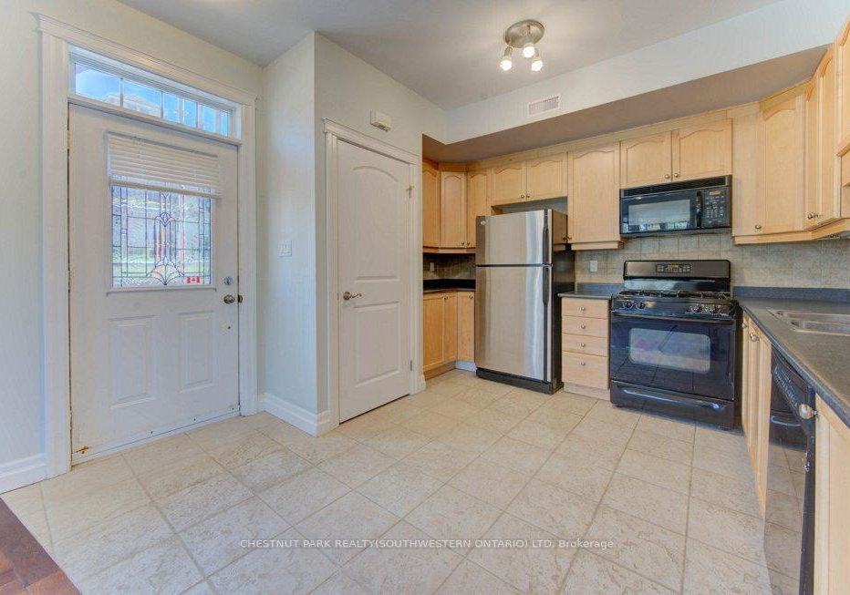 555-king-street-e-kitchener-ontario-x12458104