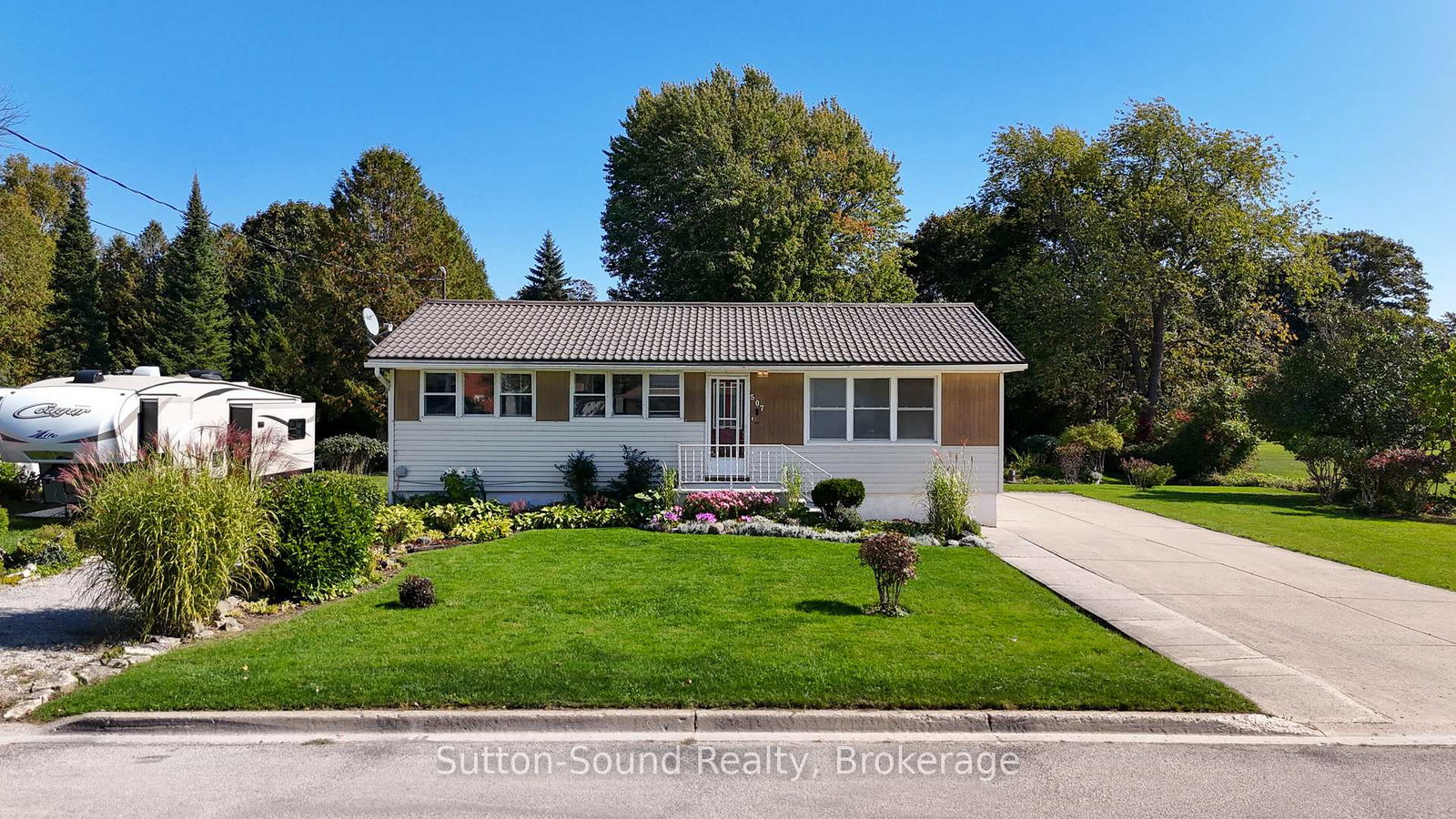 507-mcnaughton-street-south-bruce-peninsula-ontario-x12458155