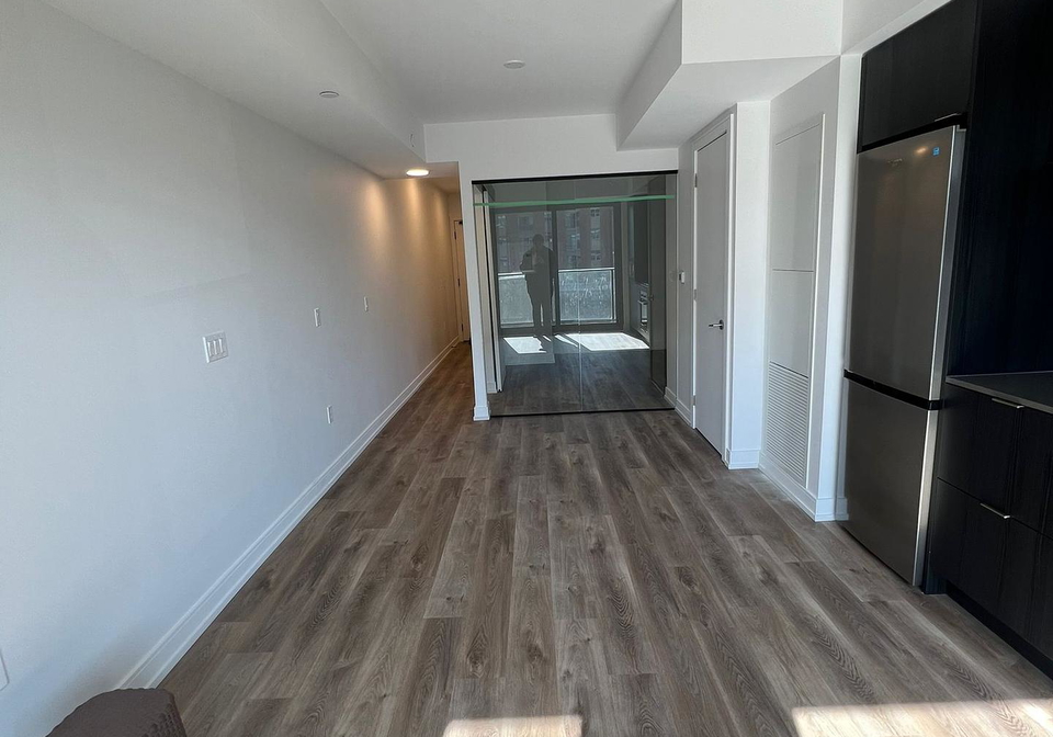 1-jarvis-street-hamilton-ontario-x12458463