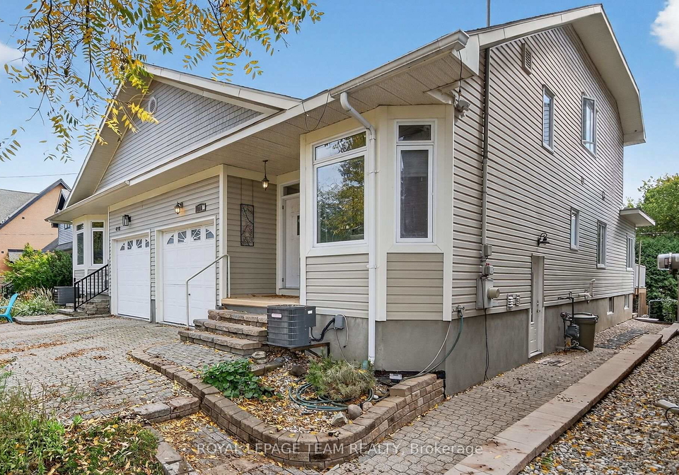 420-avondale-avenue-ottawa-ontario-x12458754