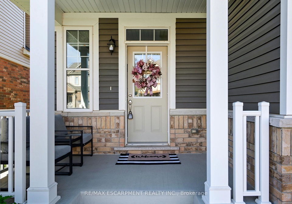15-bastia-street-e-hamilton-ontario-x12458789