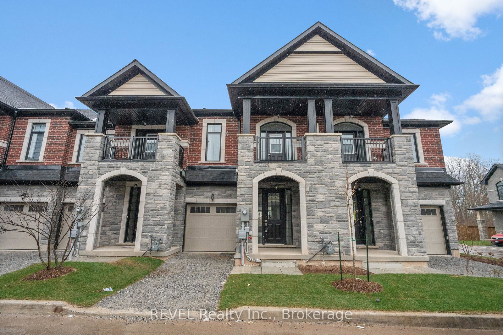 7436-baycrest-common-niagara-falls-ontario-x12459128