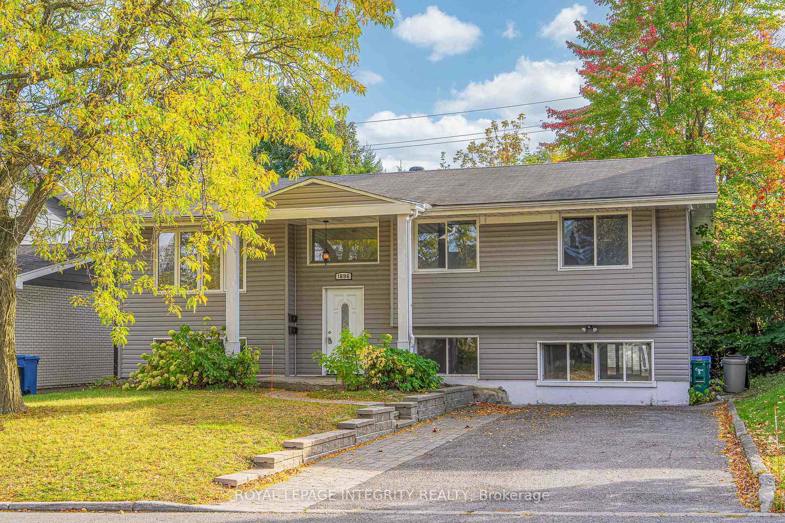 1896-featherston-drive-ottawa-ontario-x12459142