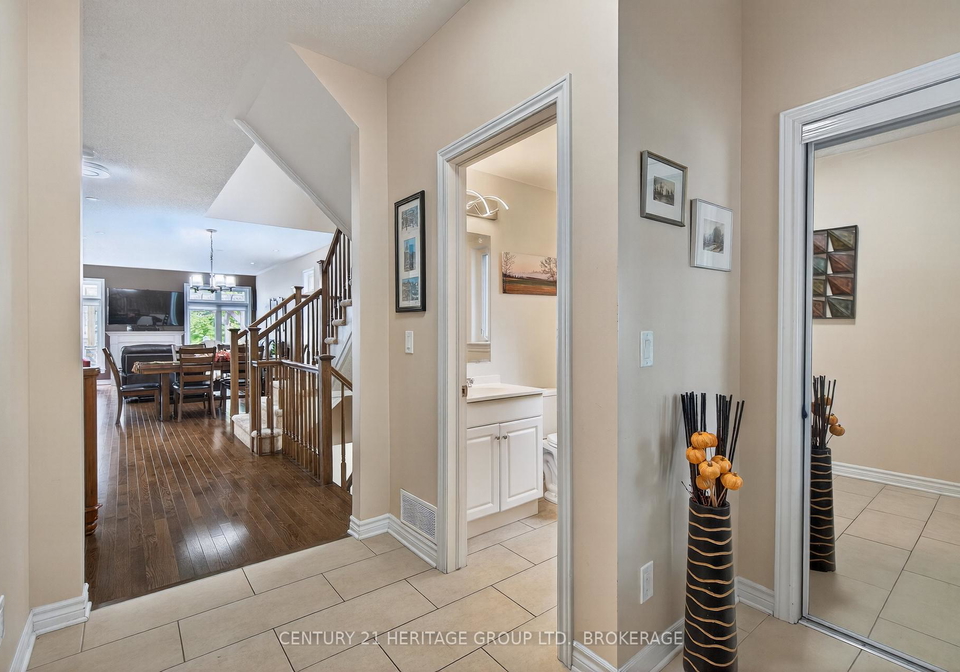 1208-iris-drive-kingston-ontario-x12459200