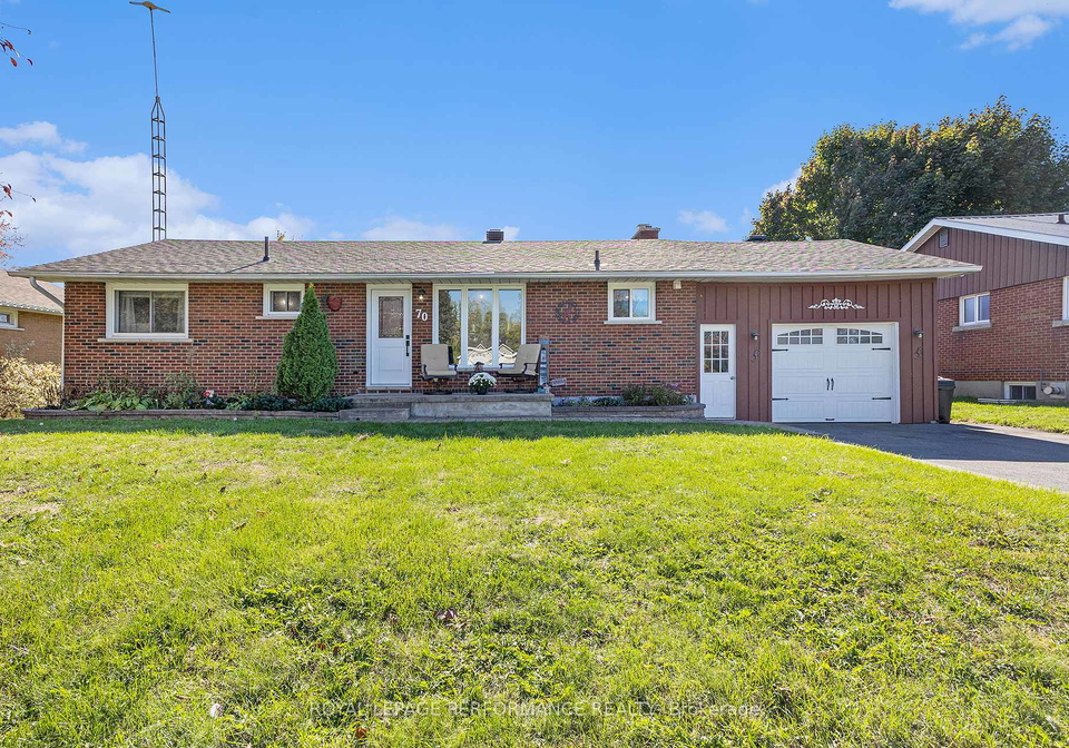 70-st-lawrence-street-south-stormont-ontario-x12459302