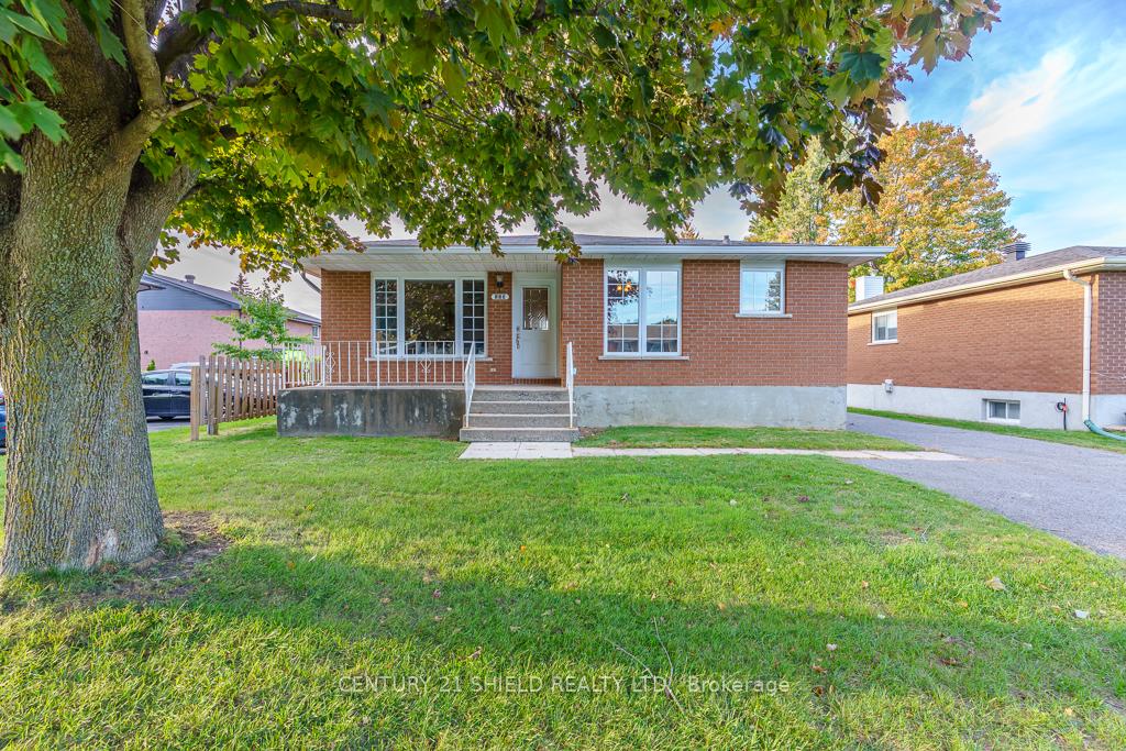 105-athlone-drive-cornwall-ontario-x12459325