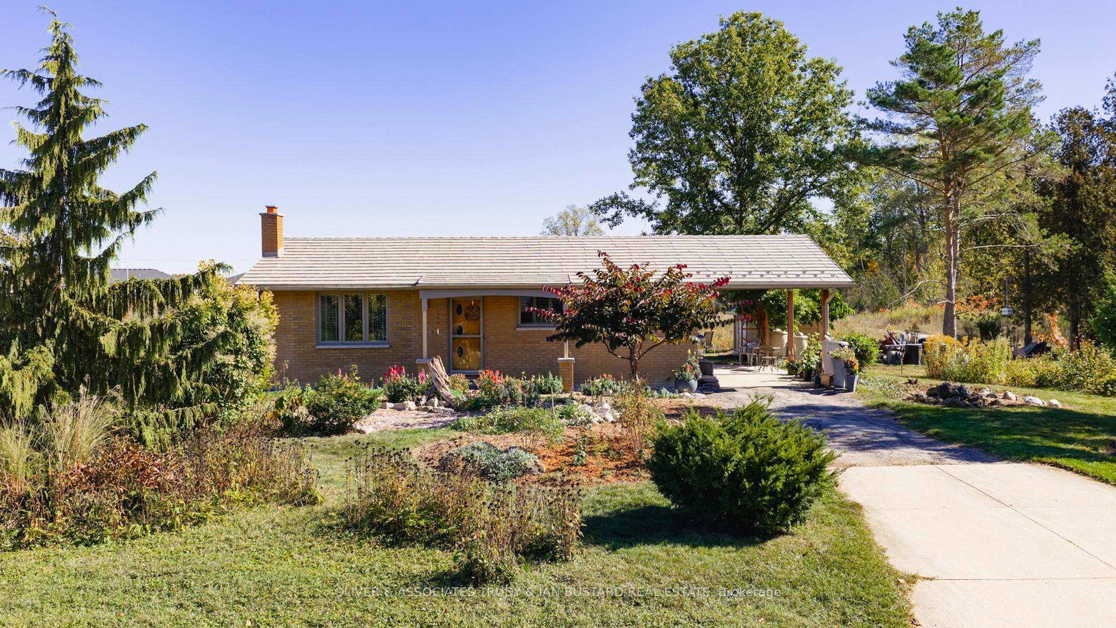 52-gill-road-lambton-shores-ontario-x12459613