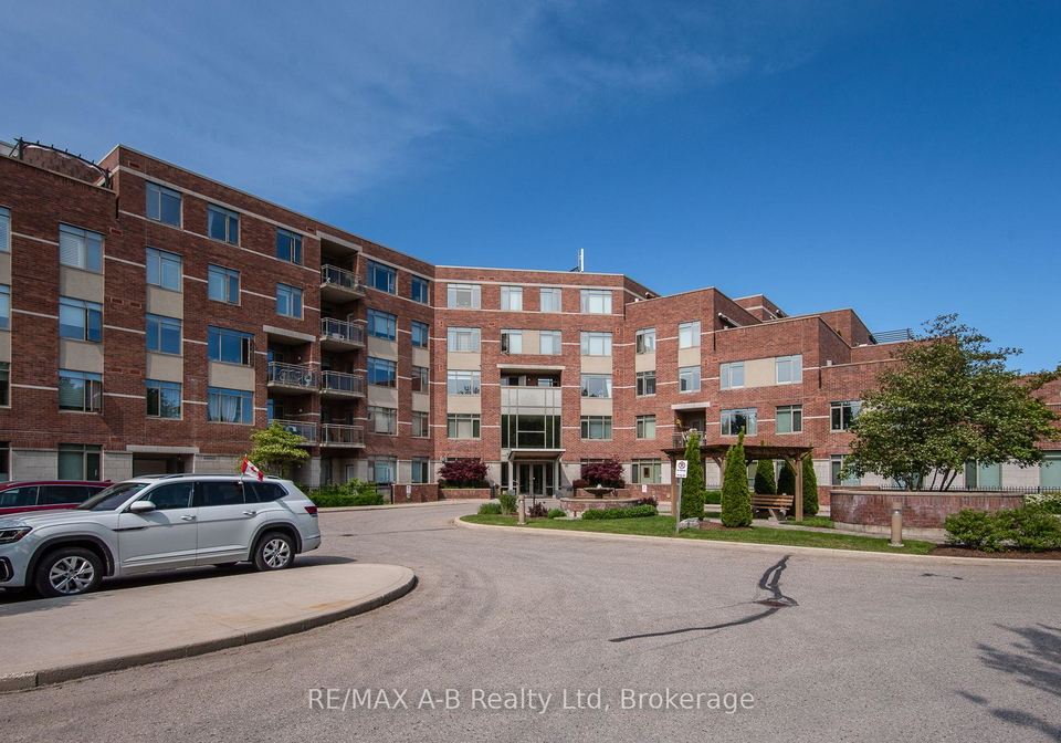 400-romeo-street-n-stratford-ontario-x12459624