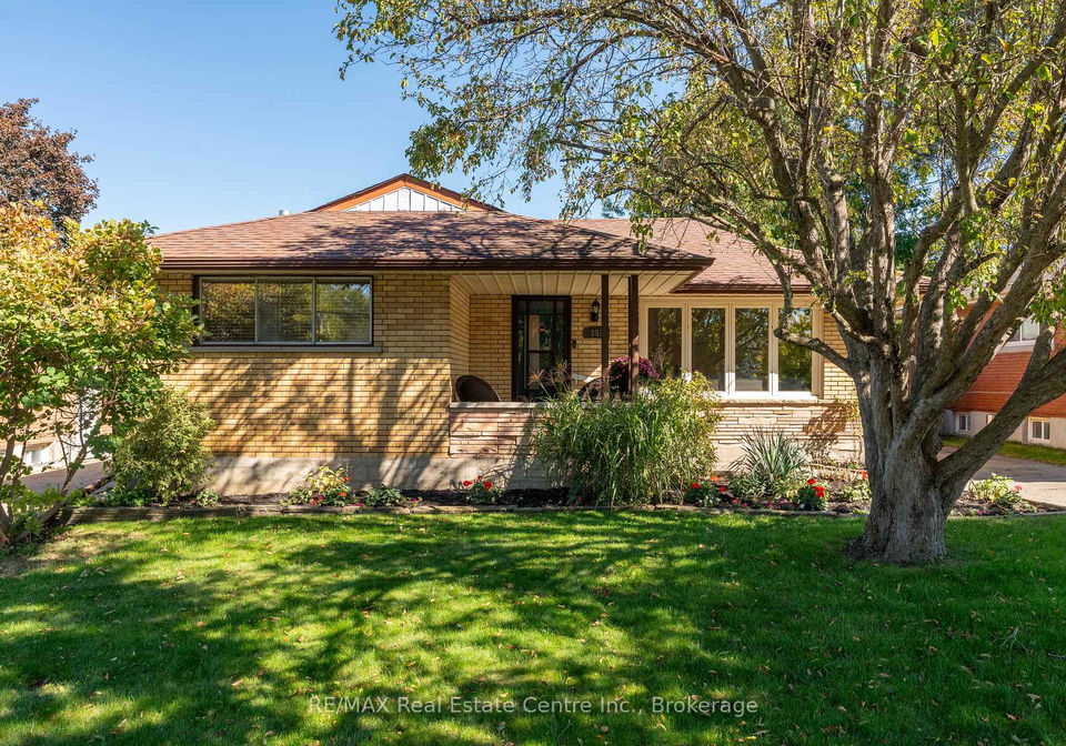 352-vanier-drive-kitchener-ontario-x12459667