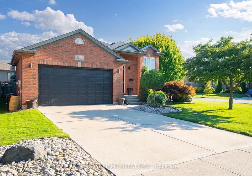 598-harris-circle-strathroy-caradoc-ontario-x12459681