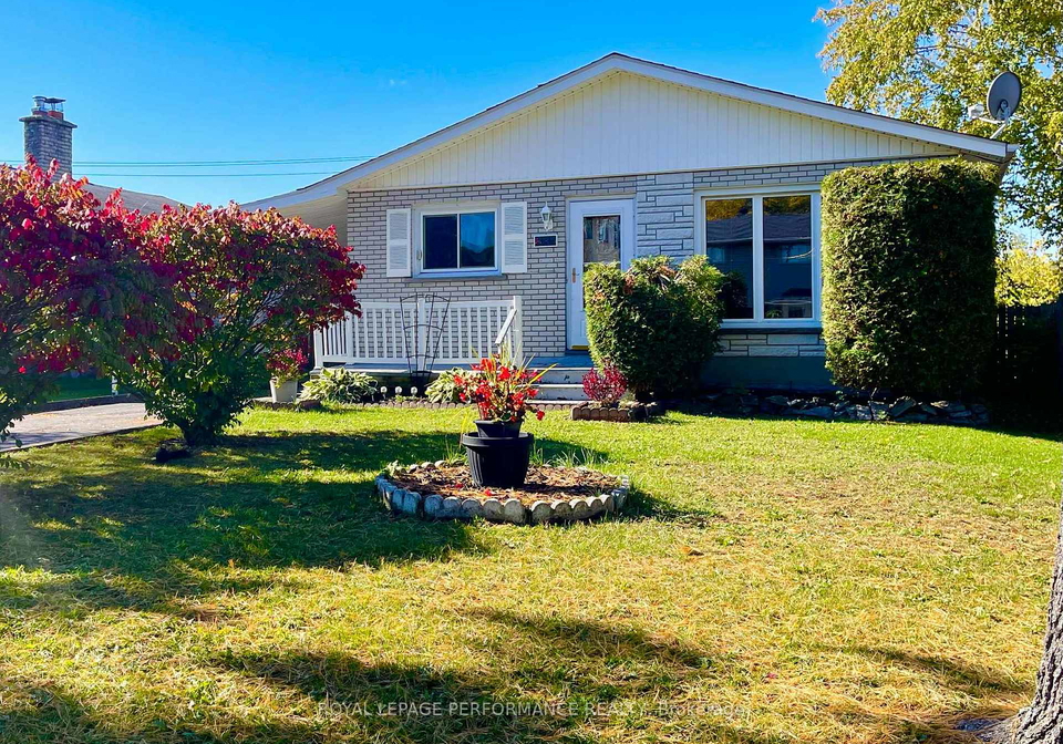 635-hamilton-crescent-e-cornwall-ontario-x12459846