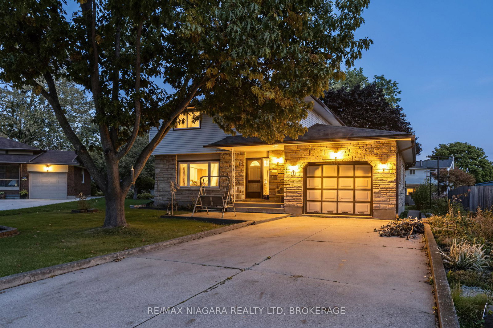 21-donlea-drive-port-colborne-ontario-x12459867