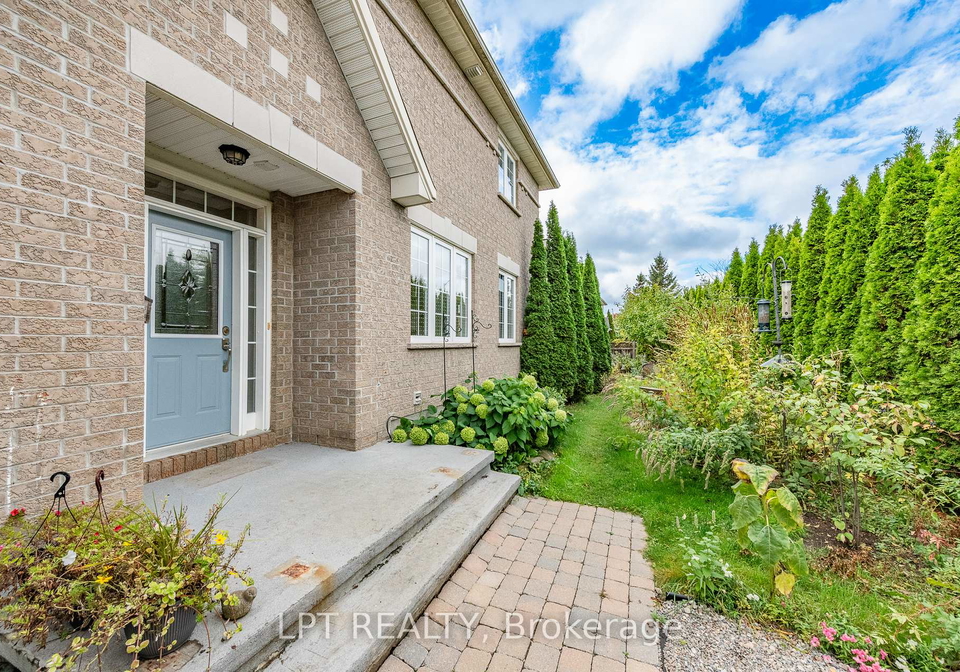 805-schooner-crescent-ottawa-ontario-x12459949