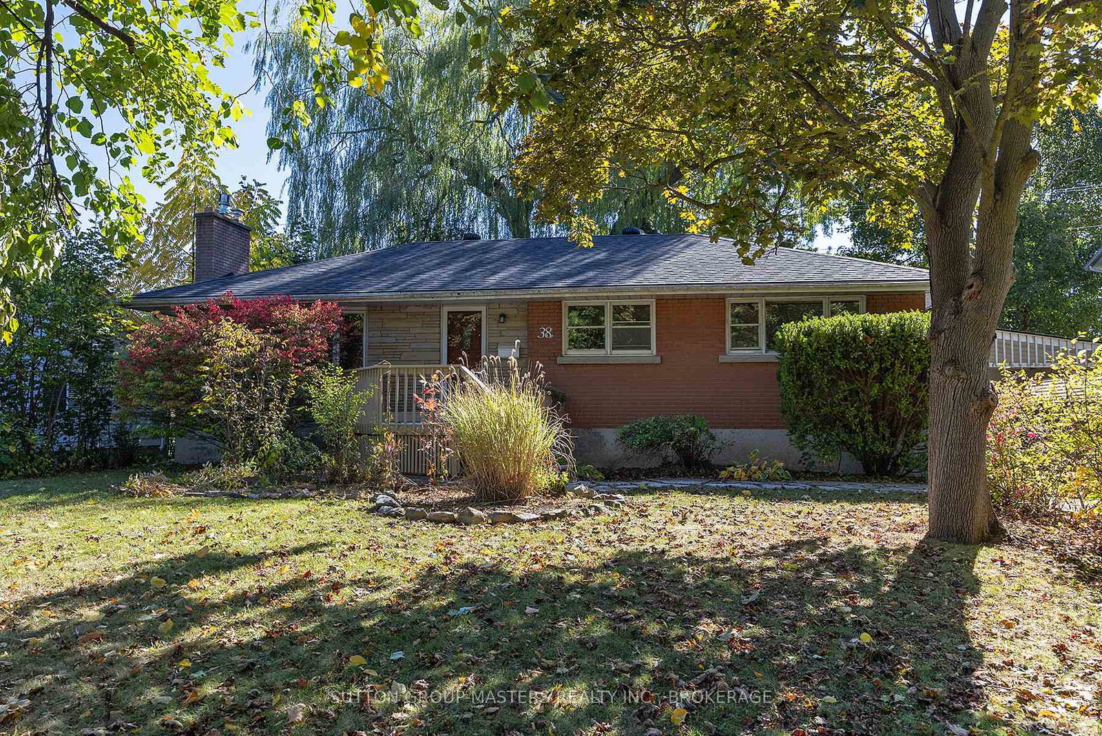 38-watts-crescent-kingston-ontario-x12460099