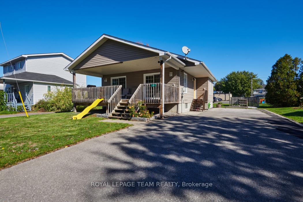 6-george-street-north-stormont-ontario-x12460132